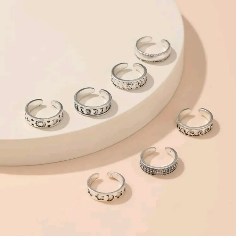 5 Moon and sun/star toe ring bundle